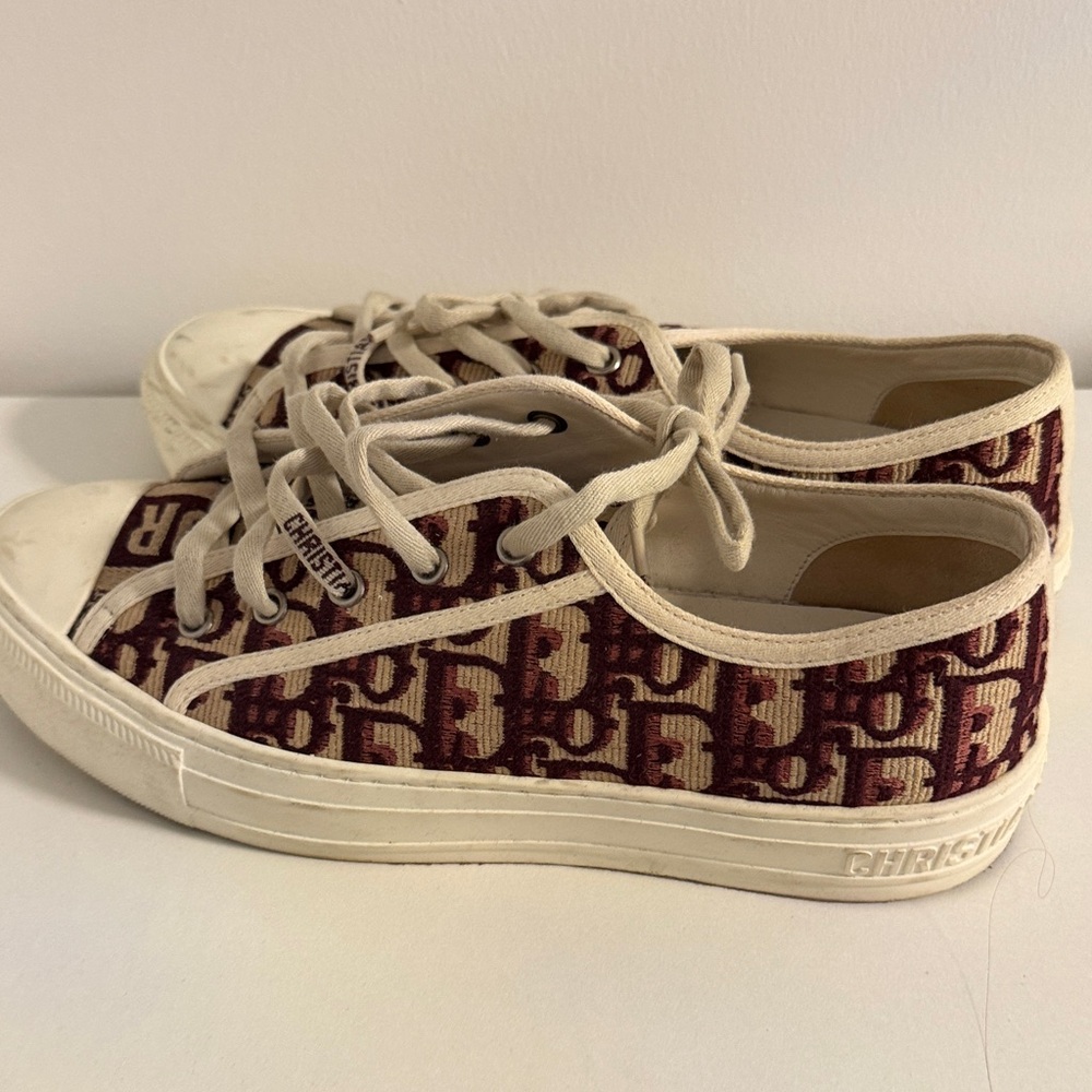 Dior Women's Maroon and Beige Sneakers